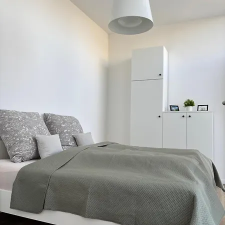 Schwaebische Alb Baeuerles Baerbel *