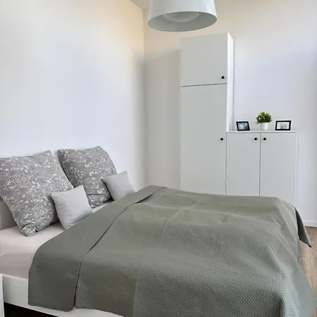 Schwaebische Alb Baeuerles Baerbel Heroldstatt